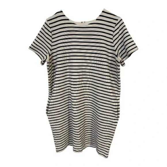 Lauren Ralph Lauren Striped Short Sleeve Dress. Size 1X. - Picture 2 of 4